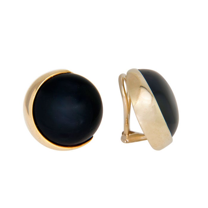 Gucci Onyx Yellow Gold Ear Clips