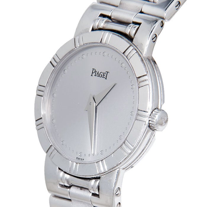 Piaget lady's 18k white gold Dancer wristwatch, quartz movement, sapphire crystal, original box, warranty papers, booklets.