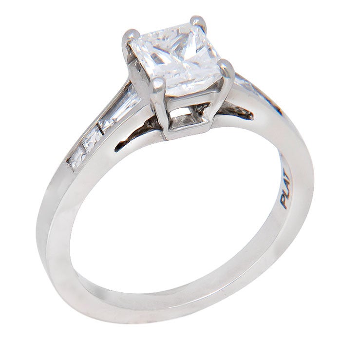 Princess Cut Diamond Engagement Ring In New Condition In Chicago, IL