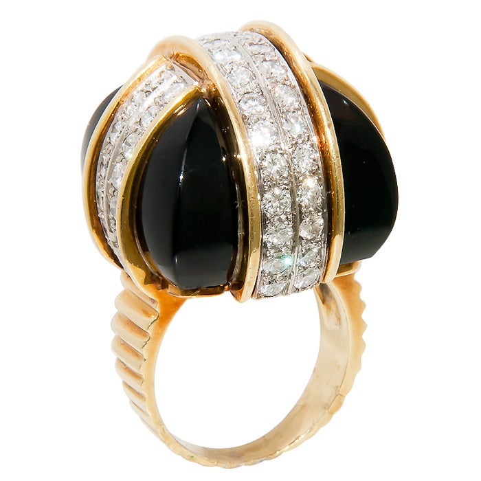 Women's 1960s La Triomphe Bold Diamond Gold Ring