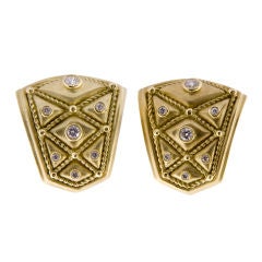 18K Gold and Diamond "Athena" Earrings by Seidengang