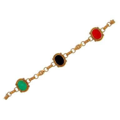 Gold Glass Cameo Bracelet