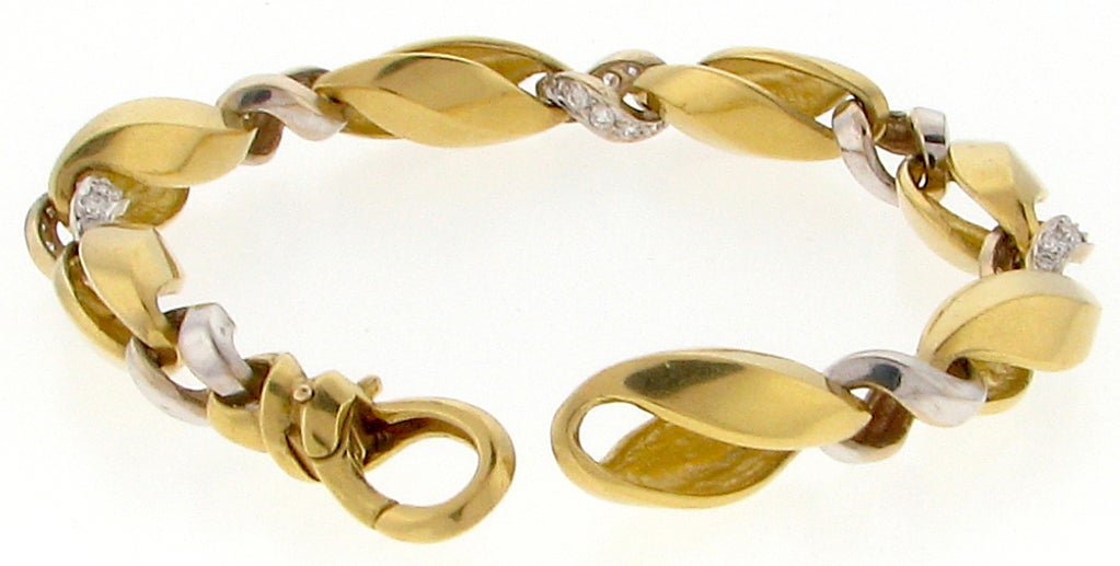  Gold Seidengang Fancy Link Bracelet In New Condition For Sale In Scottsdale, AZ