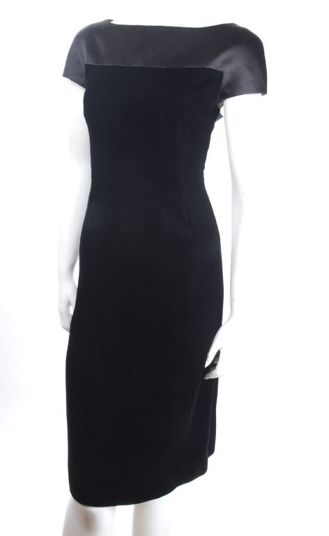 Black Vintage 70' Christian Dior Velvet Dress with Bow on the Back For Sale