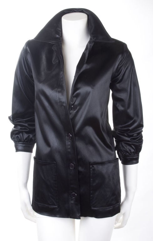 1974 Vintage Yves Saint Laurent Black Satin Jacket In Good Condition For Sale In Hamburg, Deutschland