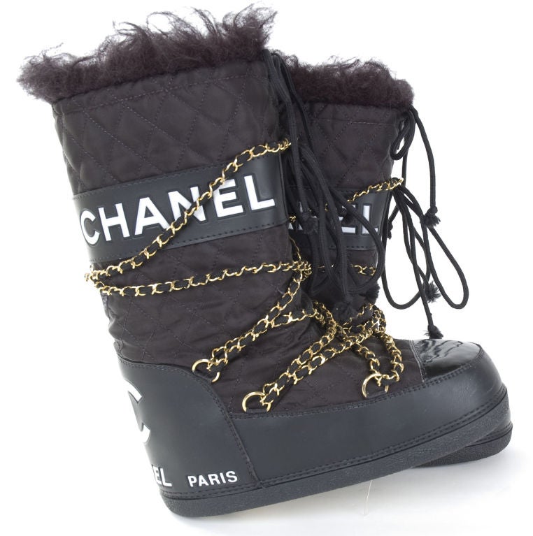 Chanel By Karl Lagerfeld Runway Snow Boots, Fall-Winter 1993-1994 at  1stDibs