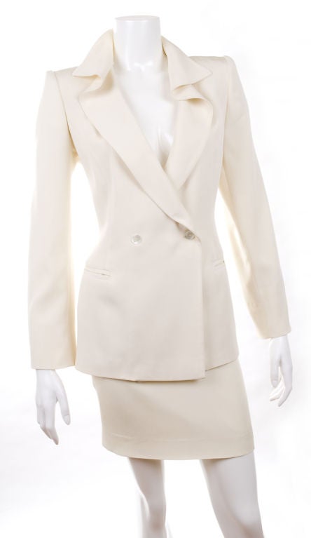 80's State of Claude Montana Suit.
Size 46 EU about 10 US

Measurements:
Jacket: length 26
