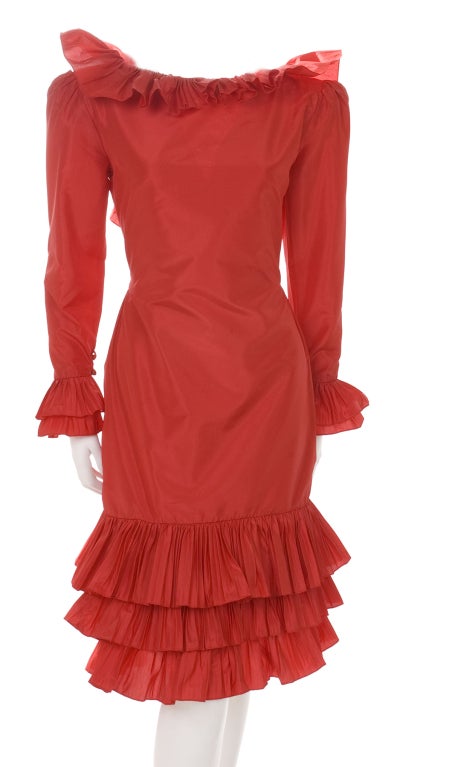 Women's 80's Vintage Bill Blass Couture Red Silk Taffeta Dress Beautiful Back Detail For Sale