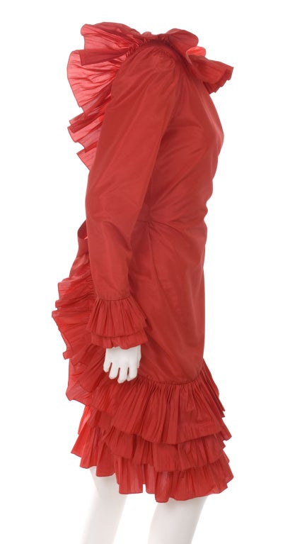80's Vintage Bill Blass Couture Red Silk Taffeta Dress Beautiful Back Detail For Sale 1