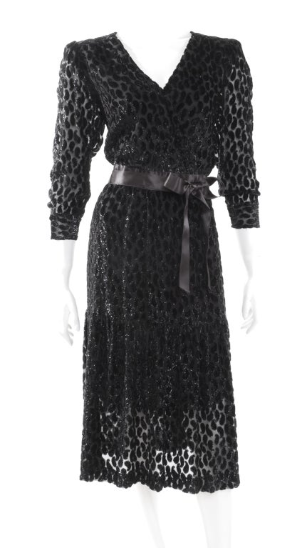 Pierre Balmain Cocktail Dress.
Burnout velvet with silver metallic thread on silk organza.
Black satin waist band and extra layer for the bow.
The dress is lined to the waist, but no skirt lining. I used a simple slip for the