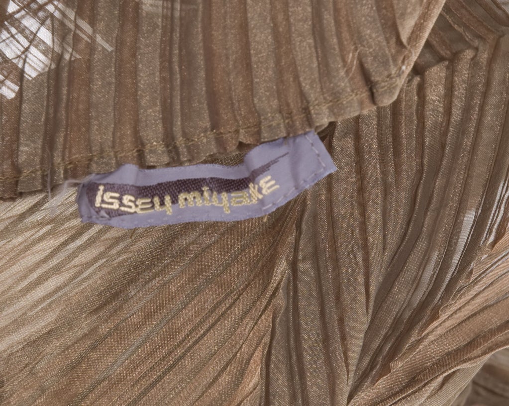 90's Issey Miyake Sculptural Pleated Dress 4