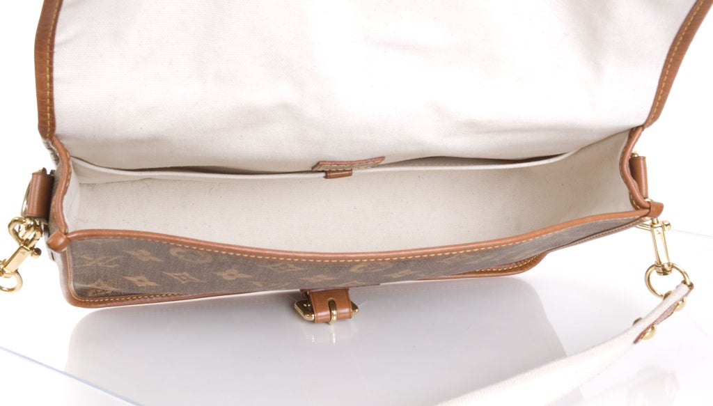 Louis Vuitton Monogram Tisse Rayure Clutch or Shoulder Bag For Sale at ...