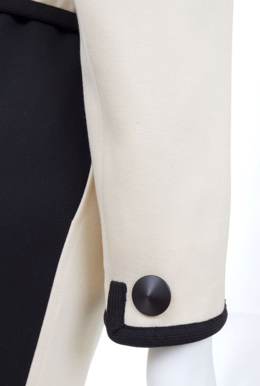Vintage 1980 Yves Saint Laurent Black and Creme Suit. For Sale 2