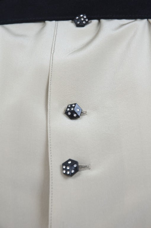 Vintage 90's Chloe Silk Dress with Black Dice Buttons and Rhinestones. In Good Condition For Sale In Hamburg, Deutschland