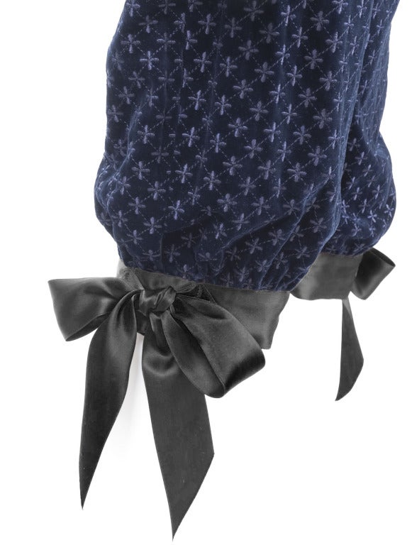 Yves Saint Laurent Navy Velvet Knee Breeches Suit For Sale 1