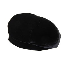 Vintage Berets For Sale in Florida - 1stDibs