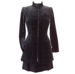 CHANEL Runway skirt suit back velvet quilted detail 38 / 4 to 6