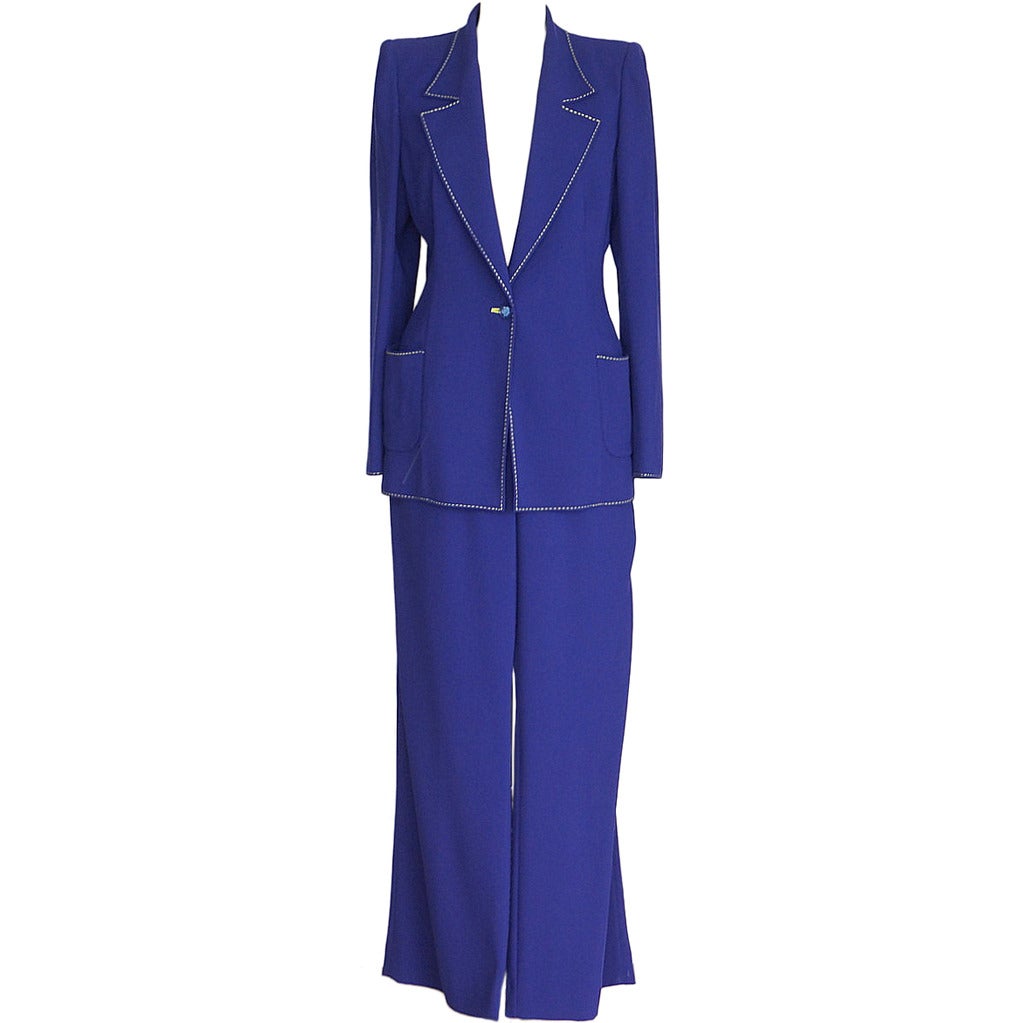 Emanuel Ungaro Vibrant Electric Blue Pant Suit Fabulous Buttons 12 fits 10