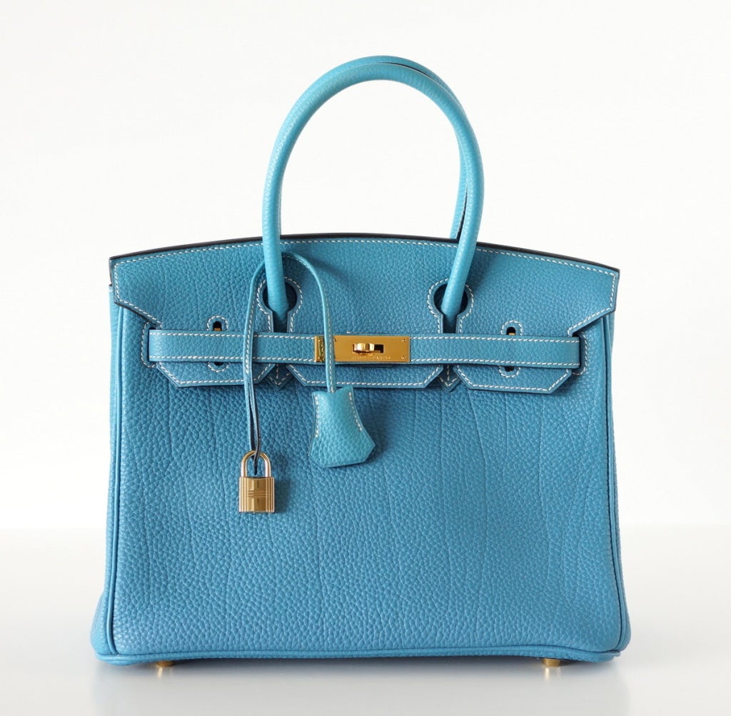 **Buyer MUST contact me directly prior to purchase to get the bag at the price offered - and for shipping and payment requirement details.
NO exceptions.
whatsapp or text 305.588.5788 USA country code 1
mad4couture@gmail.com**
Blue Jean HERMES