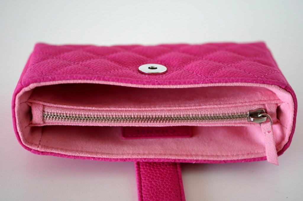 Women's CHANEL O MINI clutch HOT pink caviar leather current season NEW box