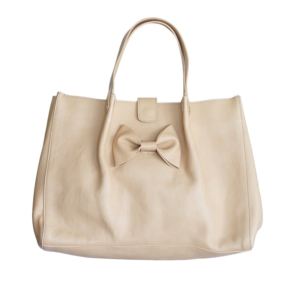 VALENTINO bag large feather light leather tote NEW putty nude great bow