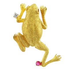 Gold Jumping Frog Pin