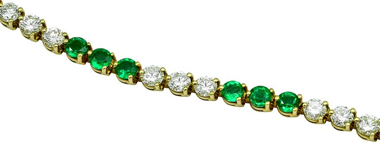 Sparkling Diamond and Emerald bracelet, by Tiffany& CO in the 