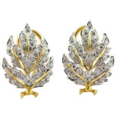 BUCCELLATI  Gold and Diamond Leaf Earrings