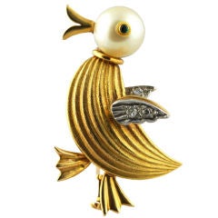 Vintage Running Pearl Duck Pin