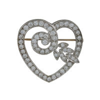 Diamond Gold Heart Pin