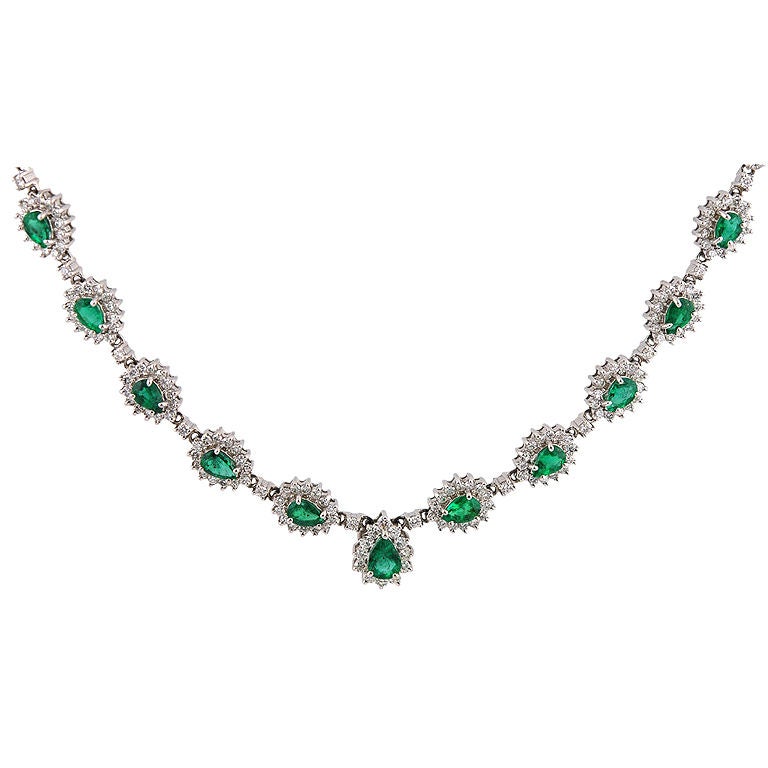 Diamond and Emerald Necklace at 1stdibs