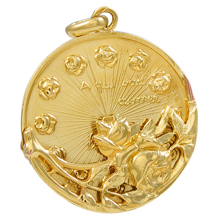 Charming French Gold Moveable Charm