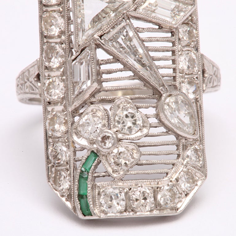 Art Deco Platinum and Kite Shape Diamond And Emerald Ring For Sale at ...