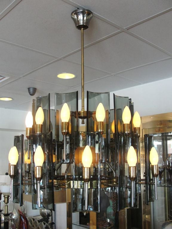 Italian Mid-century 24-Lights Curved Smoked Glass Chandelier For Sale 2