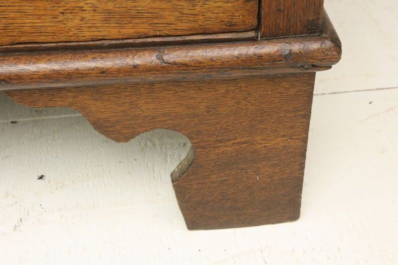 Oak 18th Century Welsh Chest of Drawers