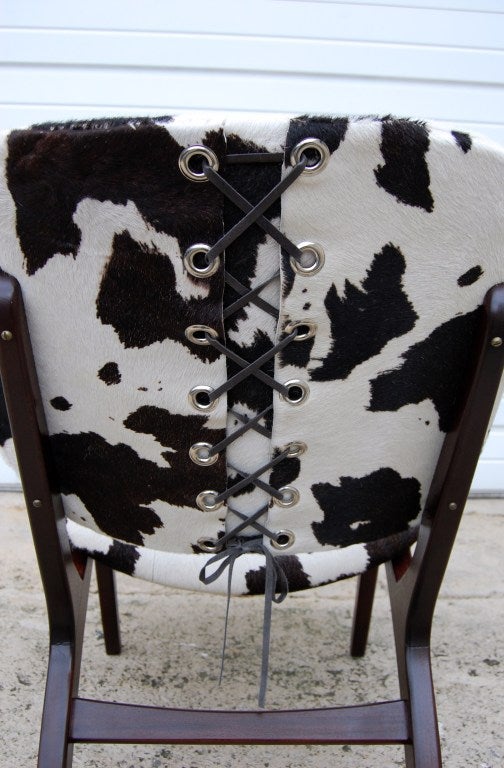 Schwedischer Sessel aus Ponyfell, Mid-Century Modern im Angebot 3