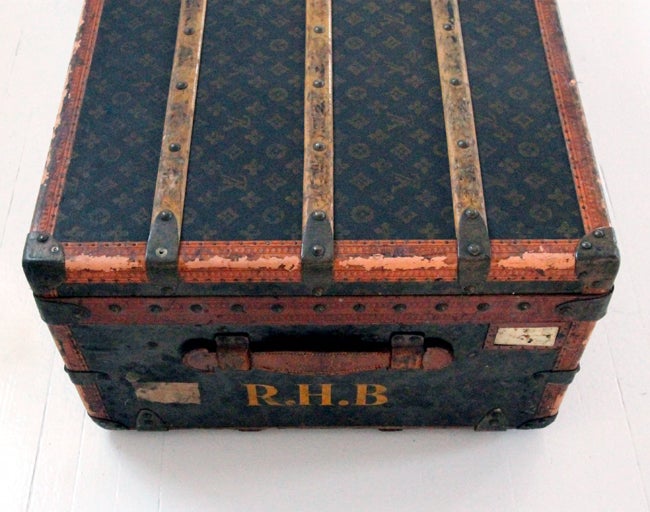 Vintage Louis Vuitton Flat Steamer Trunk In Good Condition In Atlanta, GA