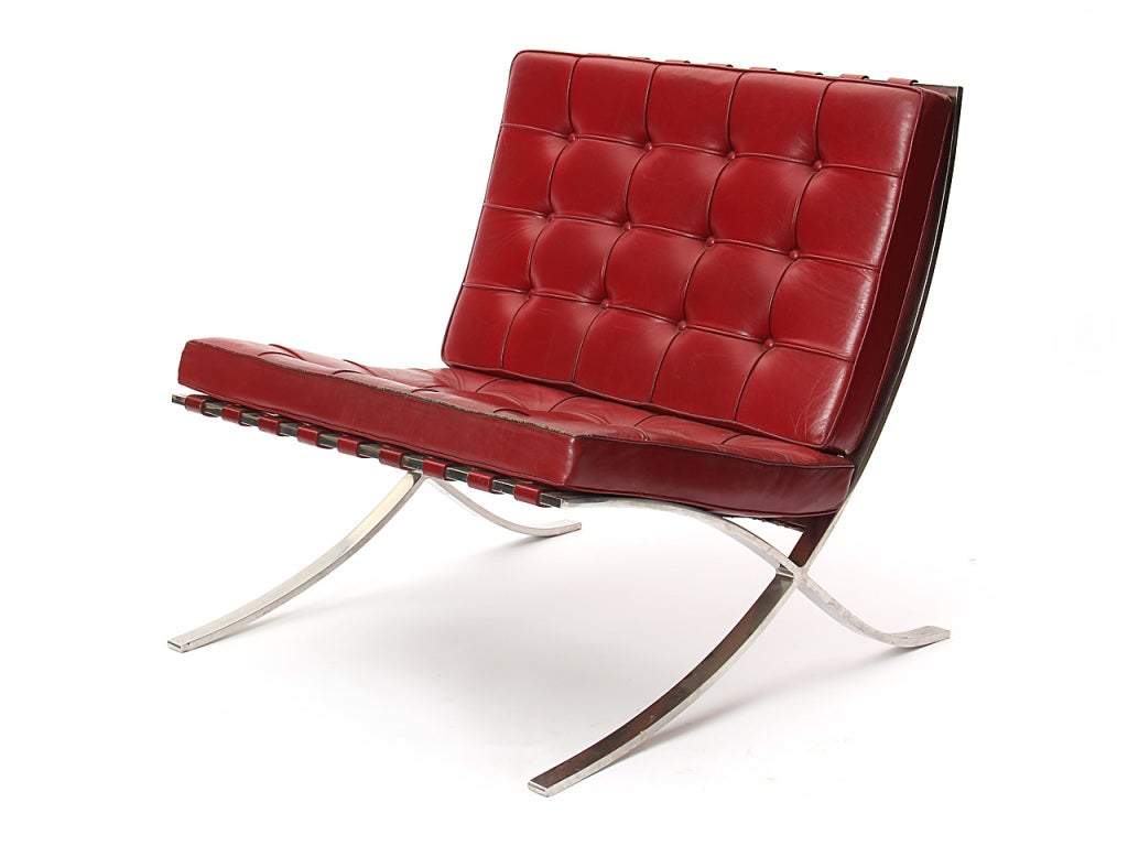 Mid-20th Century Pair Of Barcelona Chairs By Ludwig Mies Van Der Rohe