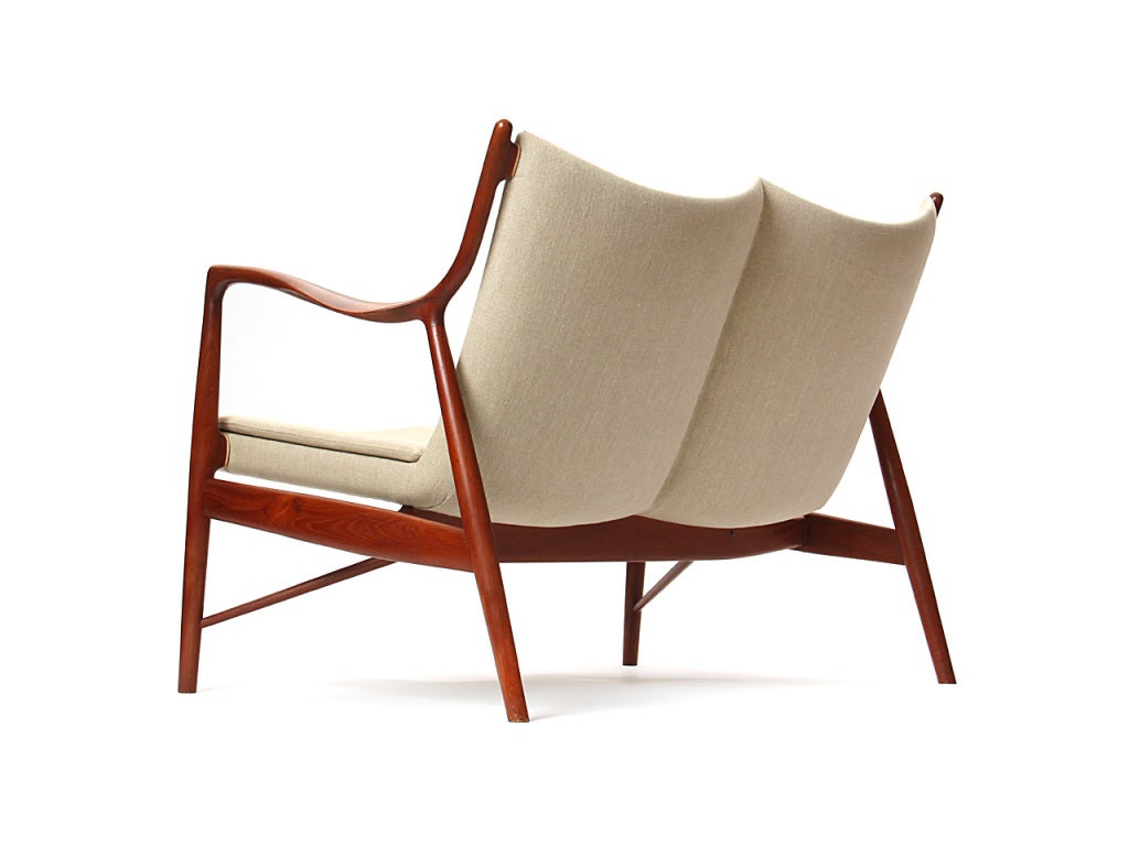 NV-45 Settee by Finn Juhl In Excellent Condition In Sagaponack, NY