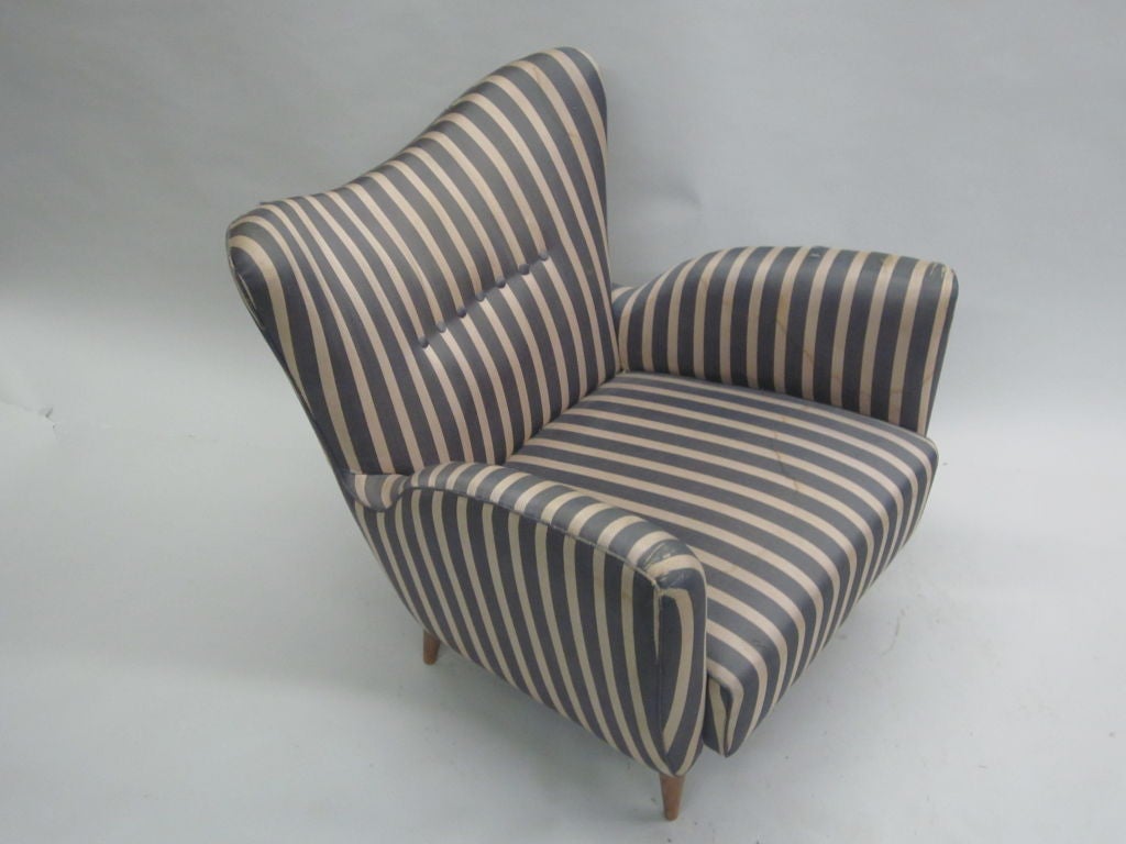 Mid-Century Modern Pair of Italian Mid-Century Lounge Chairs in the Manner of Carlo Mollino