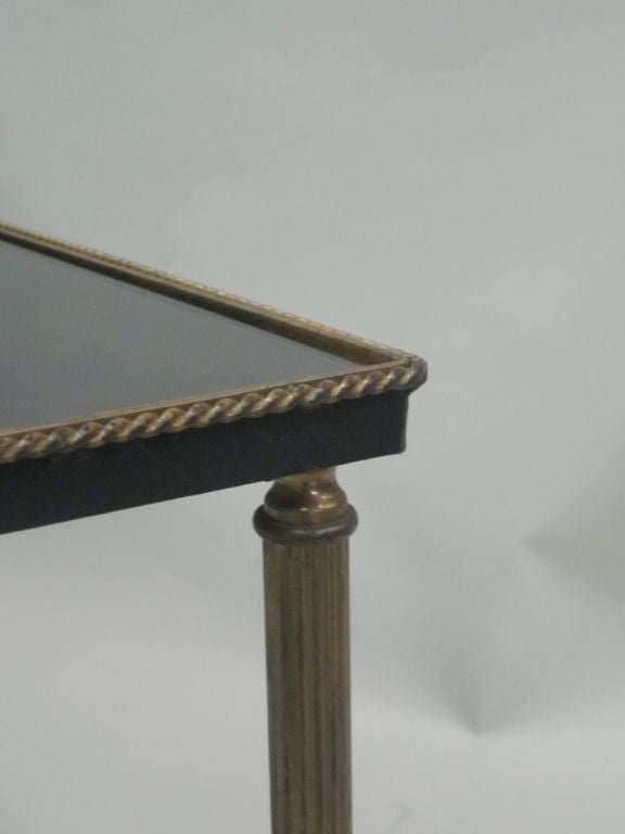 Table de cocktail néoclassique française mi-siècle moderne, attribuée à Maison Jansen en vente 1
