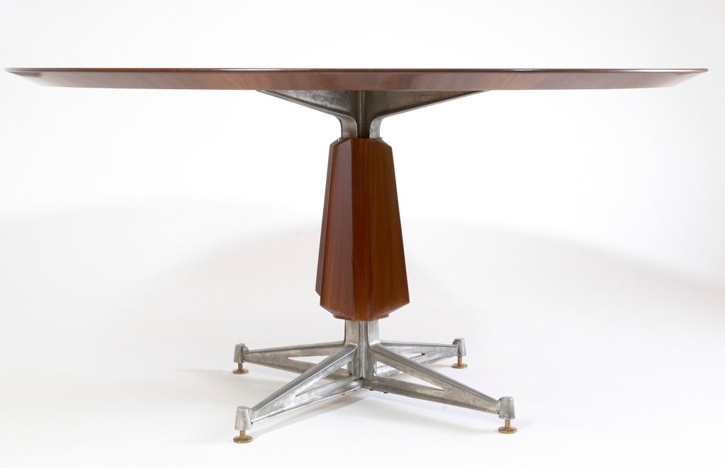 Mid-20th Century Sculptural Pedestal Mahogany Table with Cast Aluminium Base, 1950s