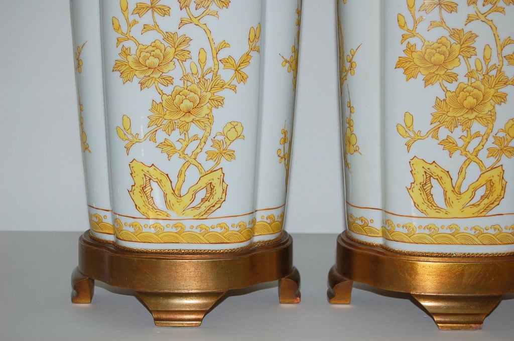 Hand-Painted Pair of Vintage Imari Porcelain Lamps by The Marbro Lamp Company