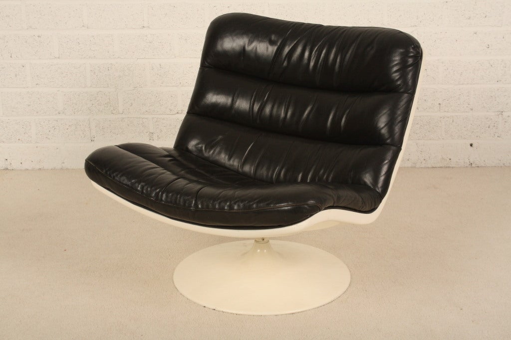 Dutch Harcourt black leather nice patine for Artifort 2