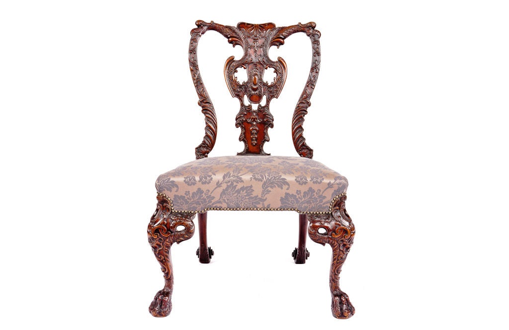 Set of Four William IV Heavily Carved Side Chairs In Excellent Condition In New York, NY