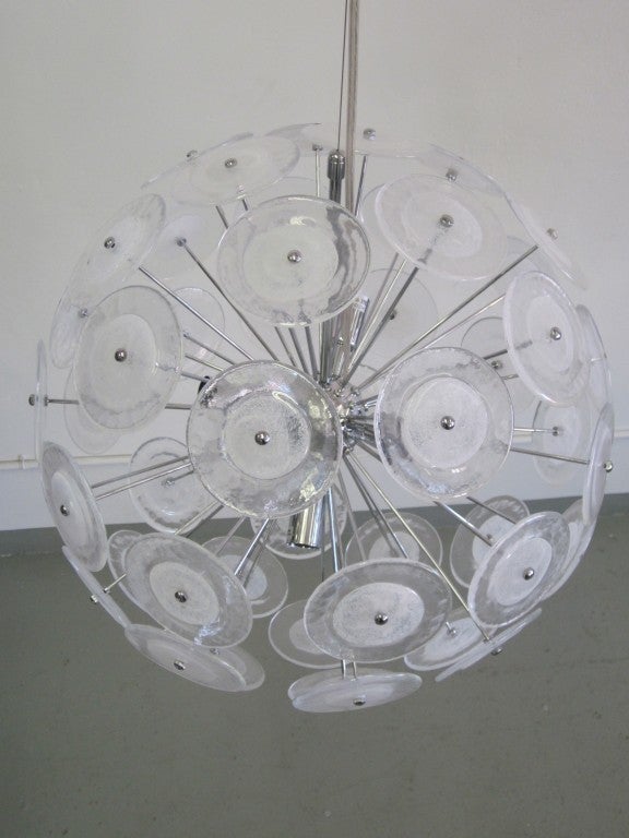 Two Handblown Murano Glass Chandeliers Attributed to Vistosi For Sale 2