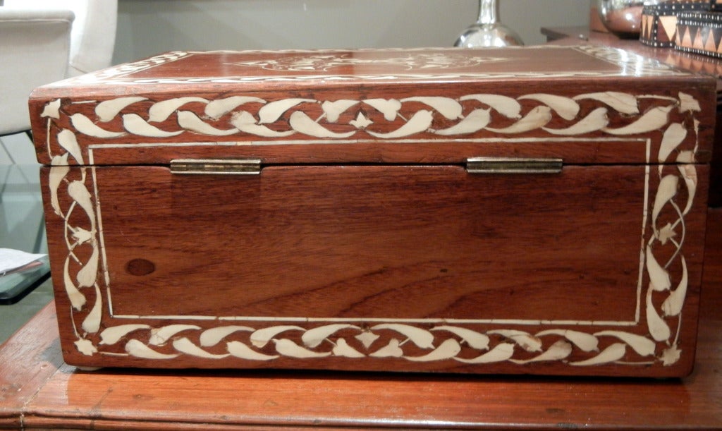 Large Early 19th Century Anglo-Indian Teakwood Bone Inlaid Box 1