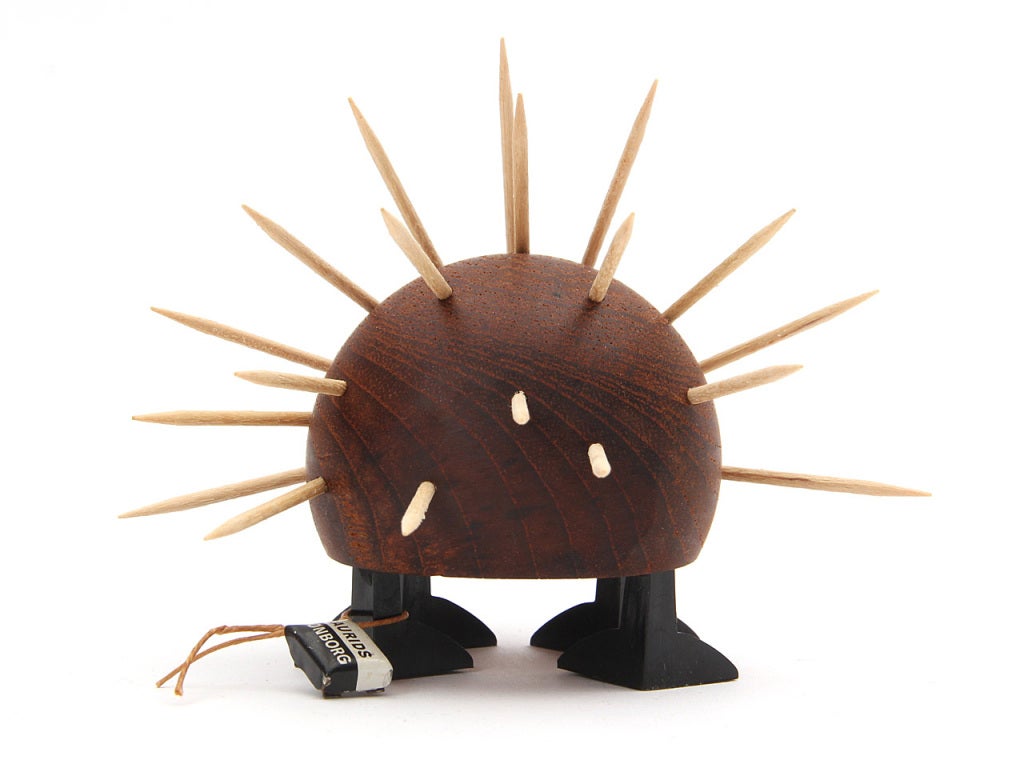Toothpick Porcupine In Excellent Condition In Sagaponack, NY