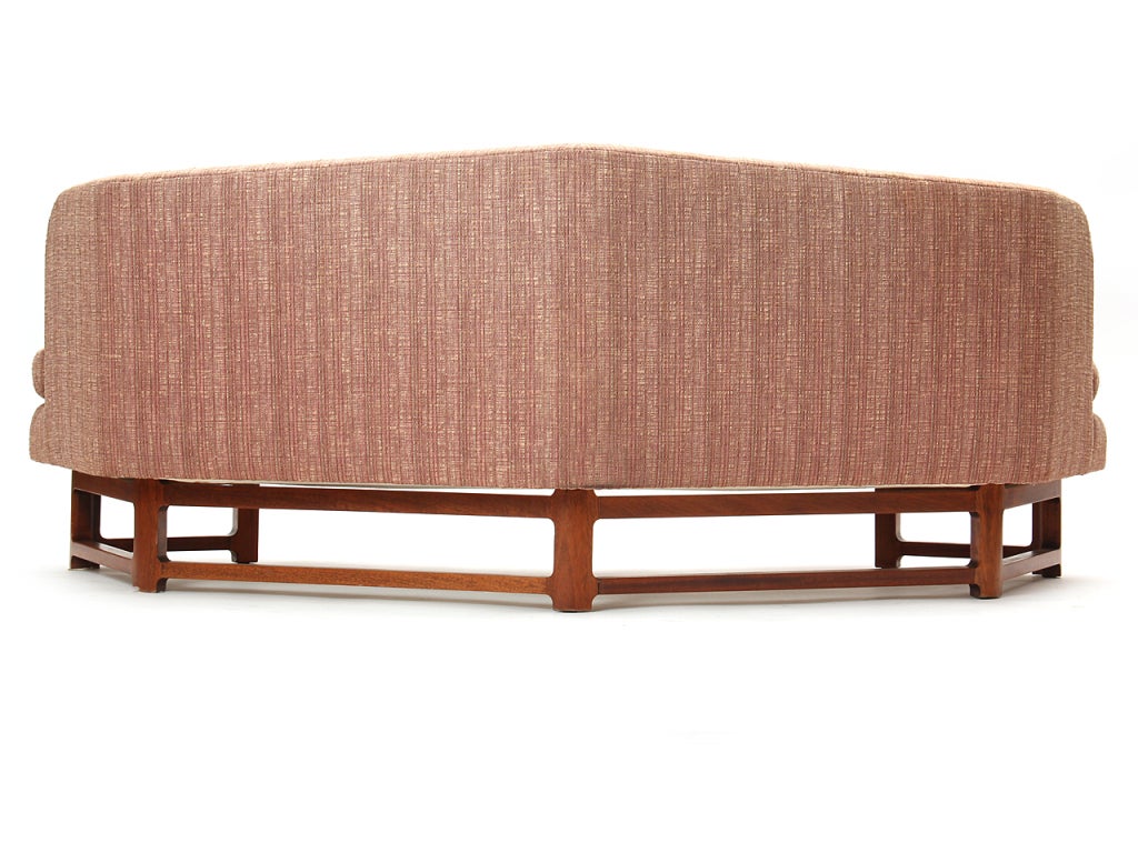 the Dunbar Wide Angle Sofa by Edward Wormley In Good Condition In Sagaponack, NY