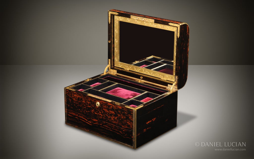 Gilt Coromandel Dome Top Antique Jewelry Box For Sale